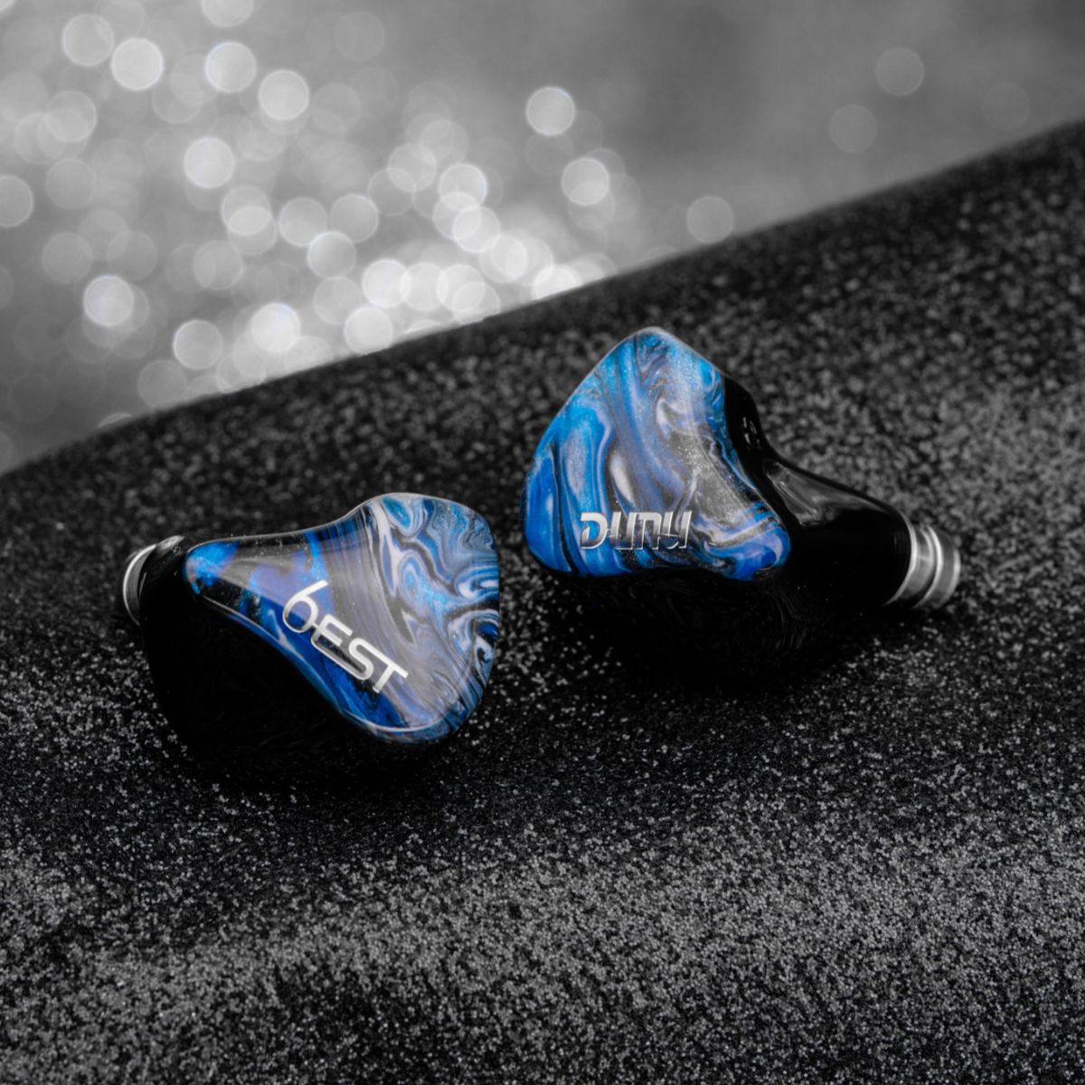 DUNU SA6EST 8-Driver Hybrid In-Ear Monitors