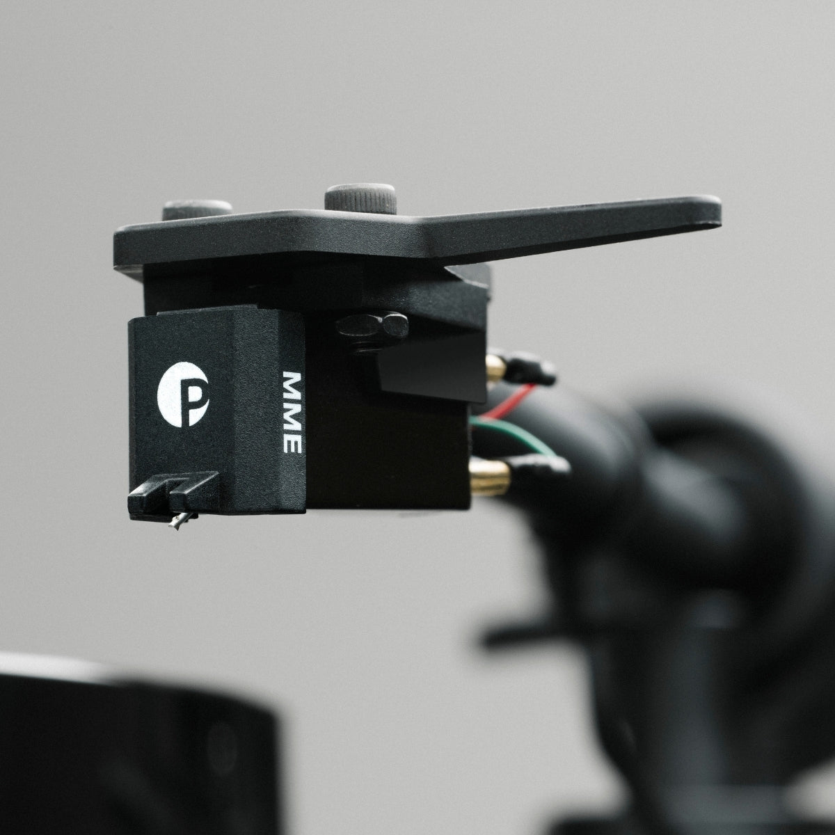 Pro-Ject Pick it MM E Entry Level Moving Magnetic Cartridge for Turntables