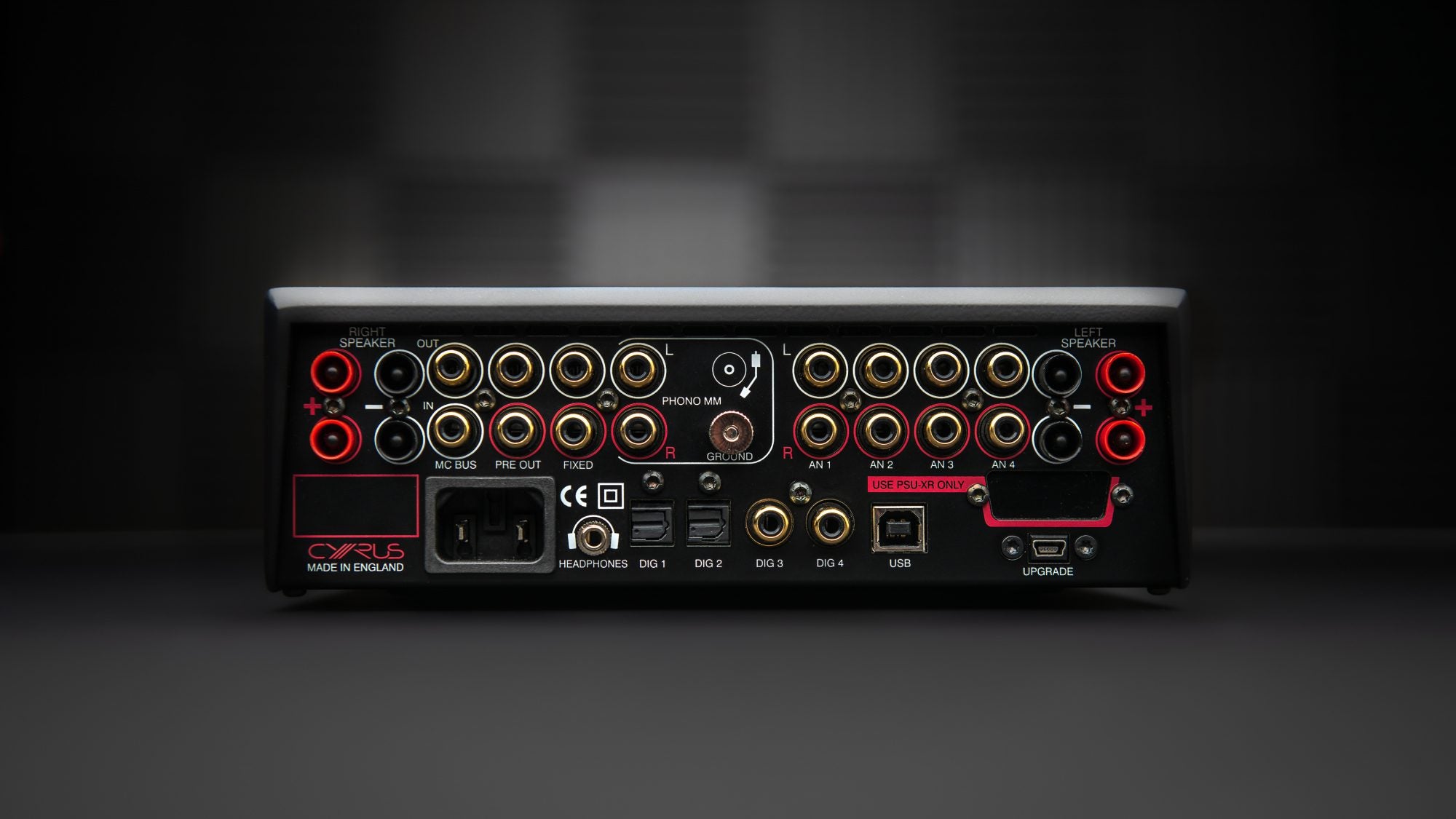 Cyrus i7-XR Integrated Amplifier