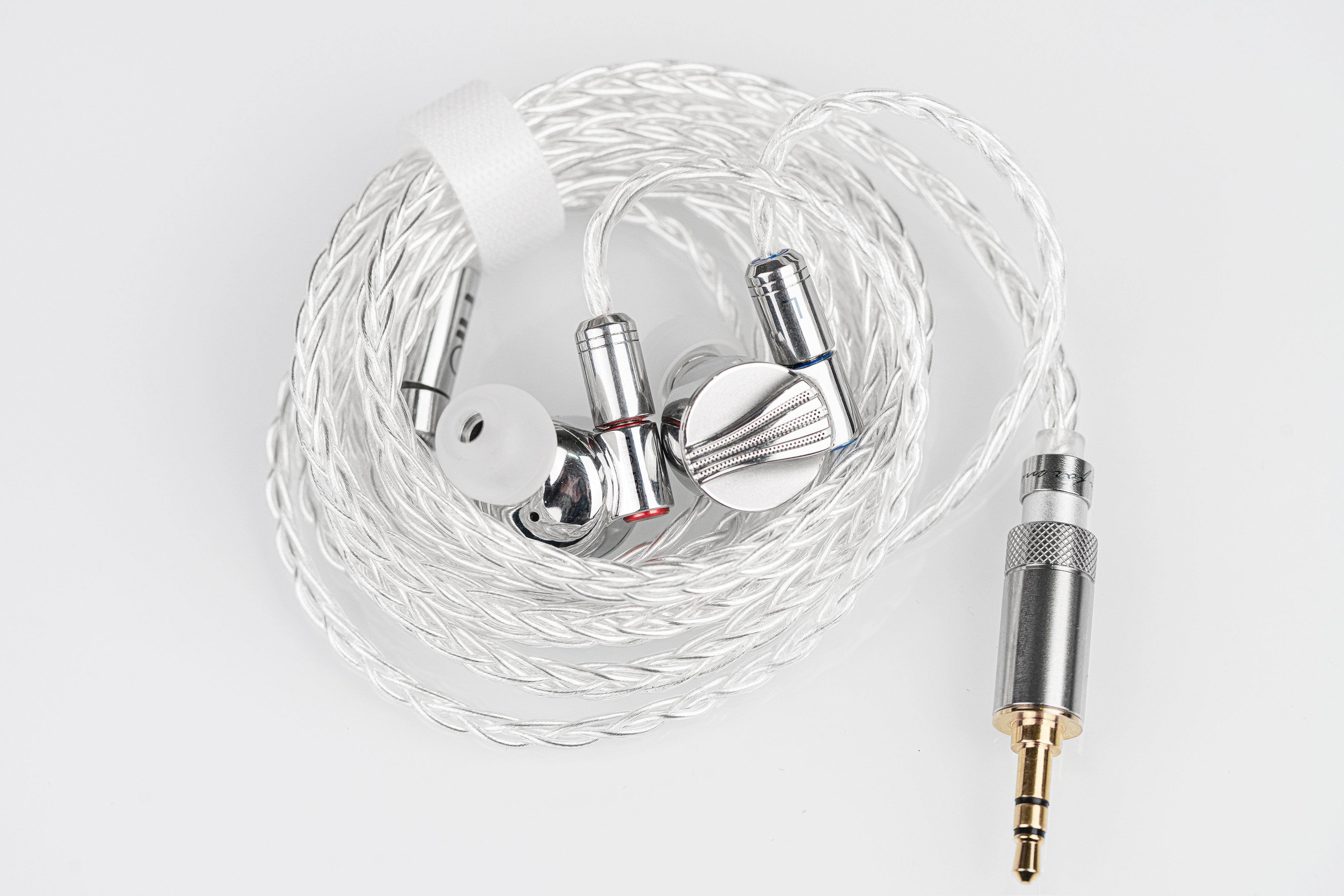 イヤホン FiiO FD5 DEMO SET] FiiO FD5 Flagship Dynamic In-Ear Monitors - AV One